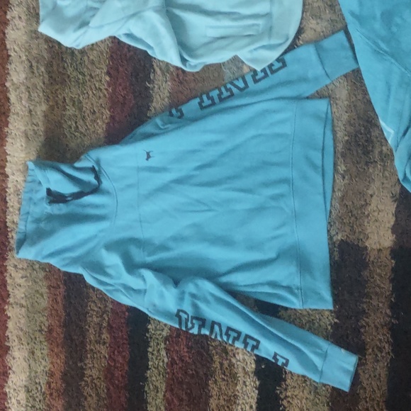 3 Pink sweatshirts - Picture 2 of 7